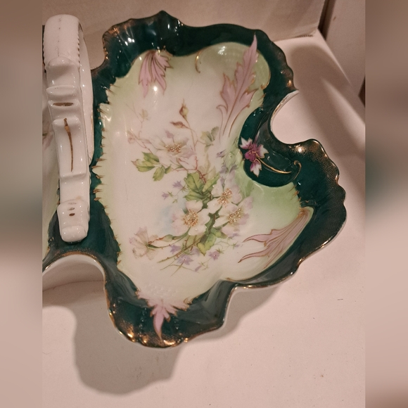 Antique C.T. German divided bowl with handle, green, and gold. - Picture 14 of 15